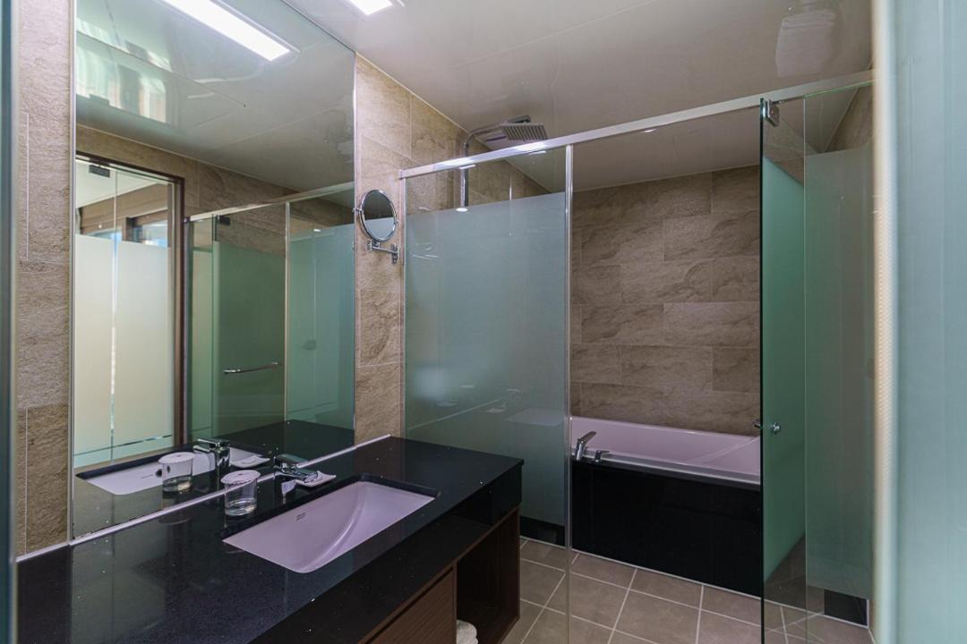 Raonstay In Perla Hotel Чинджу Экстерьер фото